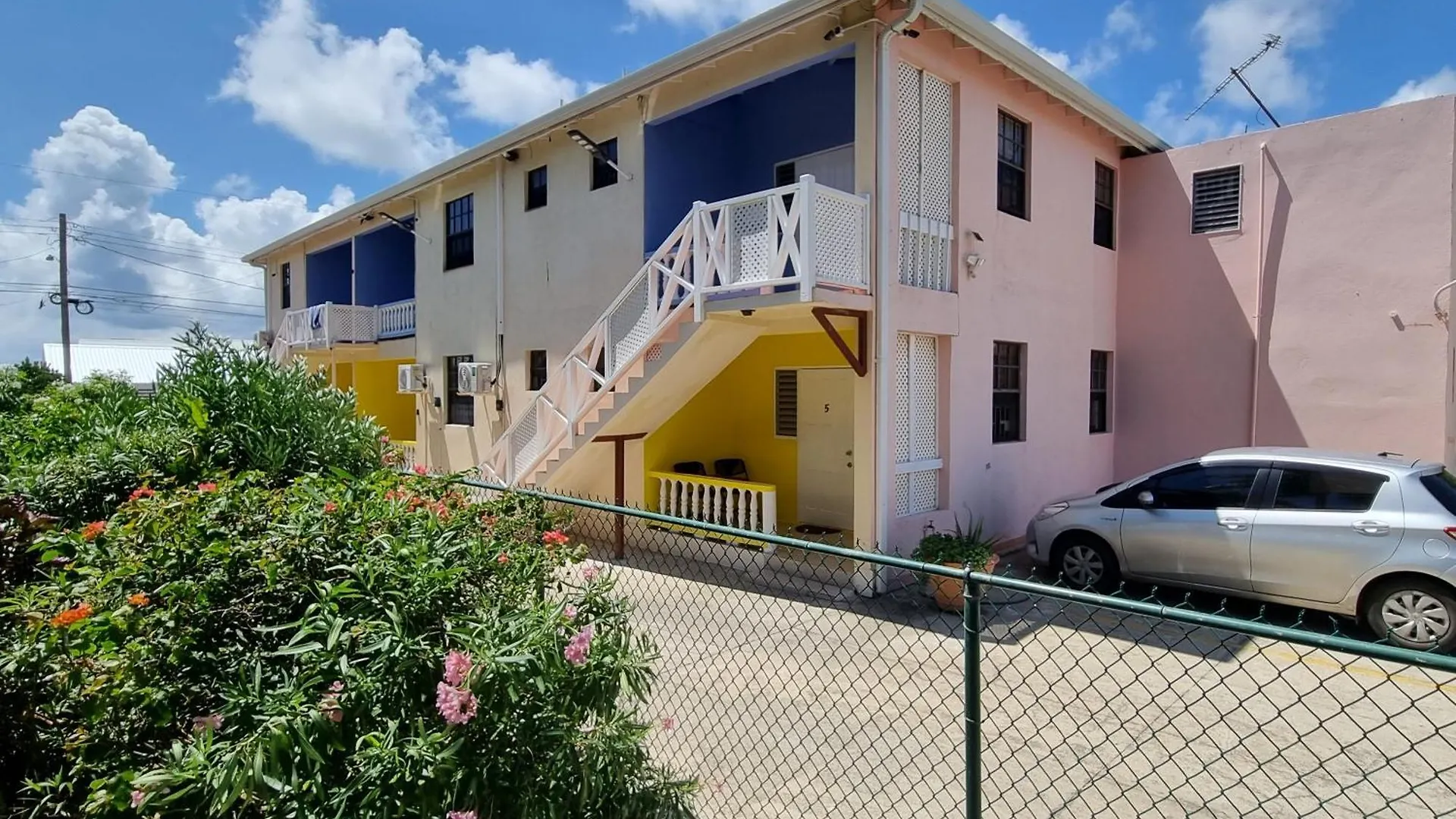 Coastal View7 Apt #3 Christ Church 0*,  Barbados